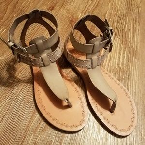 DV by Dolce Vita sandals